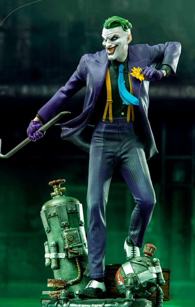 The Joker - DC Comics - Art Scale 1/10 by Iron Studios