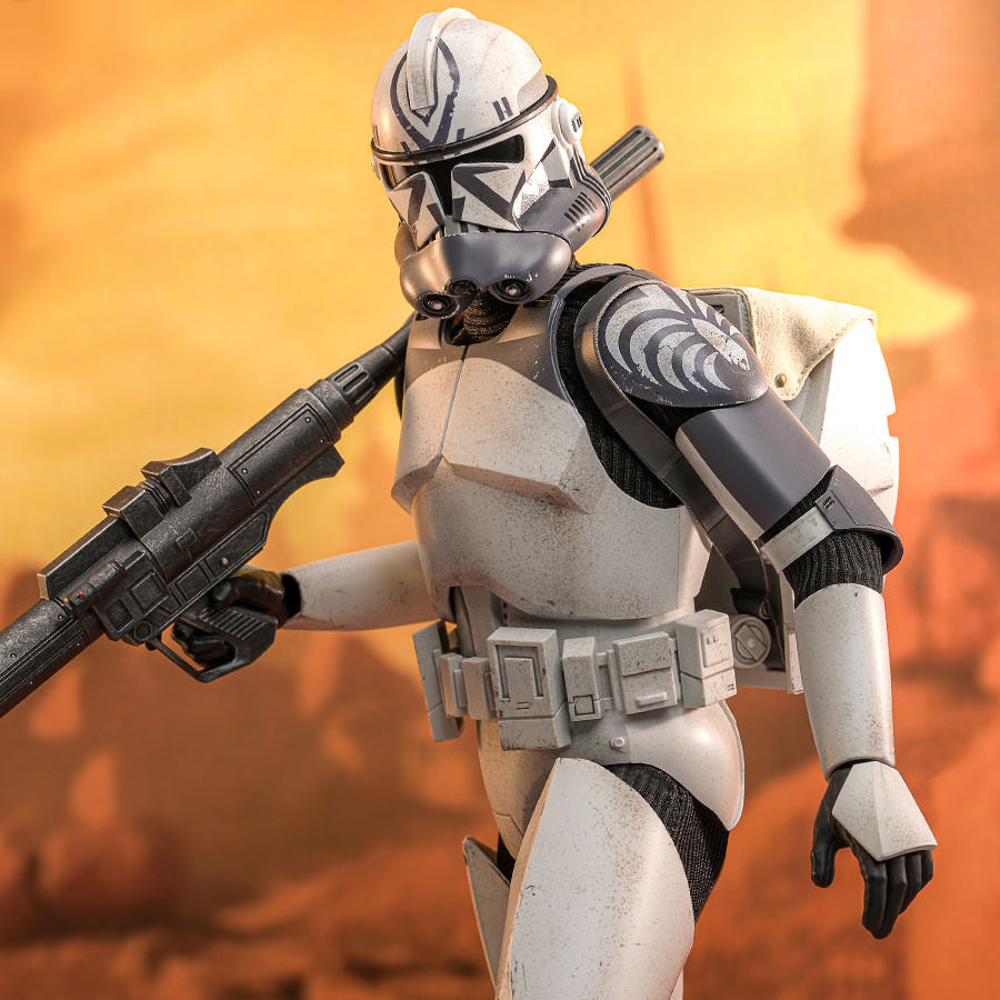 104th Battalion Wolfpack Clone Trooper™ (Deluxe Version) by Hot Toys