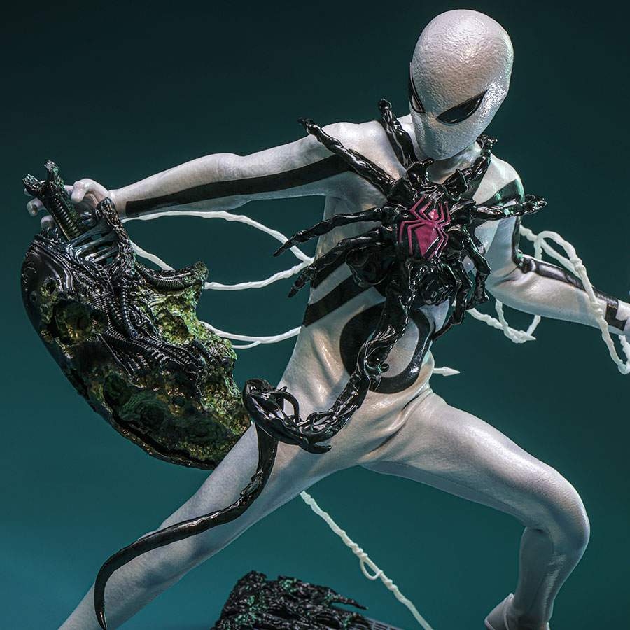 Miles Morales (Aliens Vs. Avengers Suit) by Hot Toys