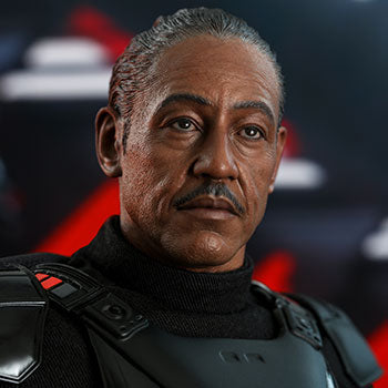 Moff Gideon™ by Hot Toys