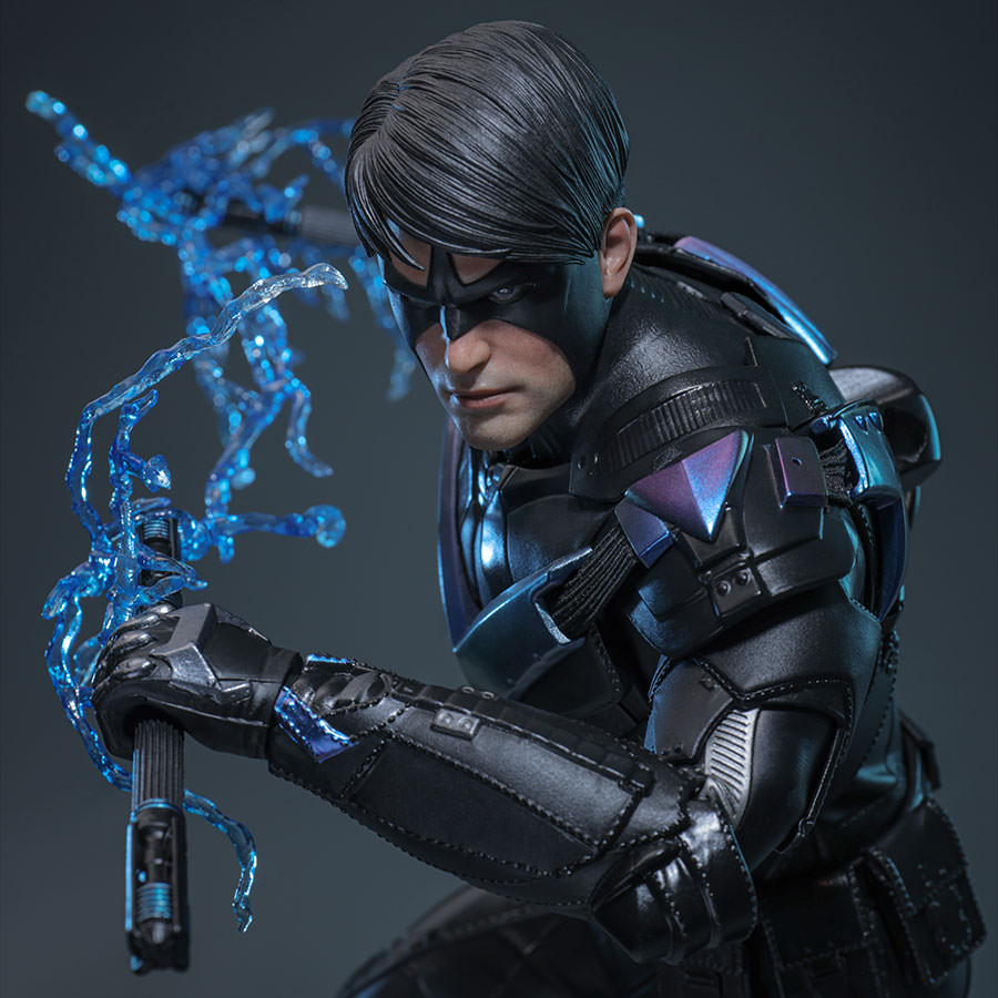 Nightwing by Hot Toys