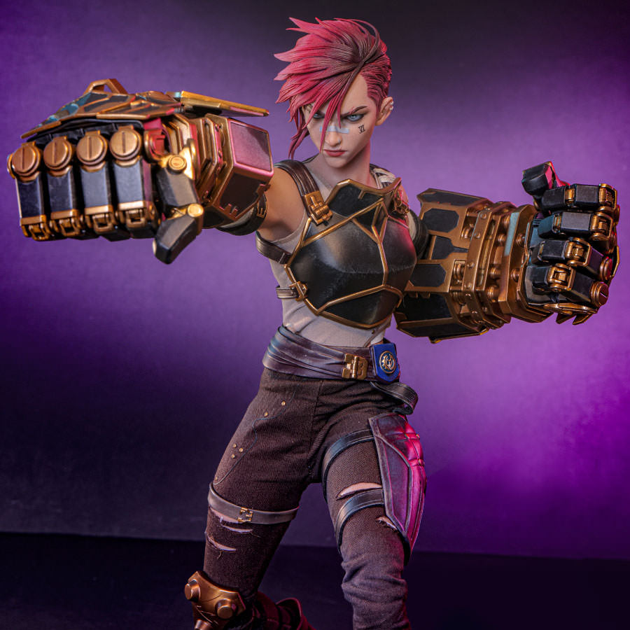 Vi by Hot Toys