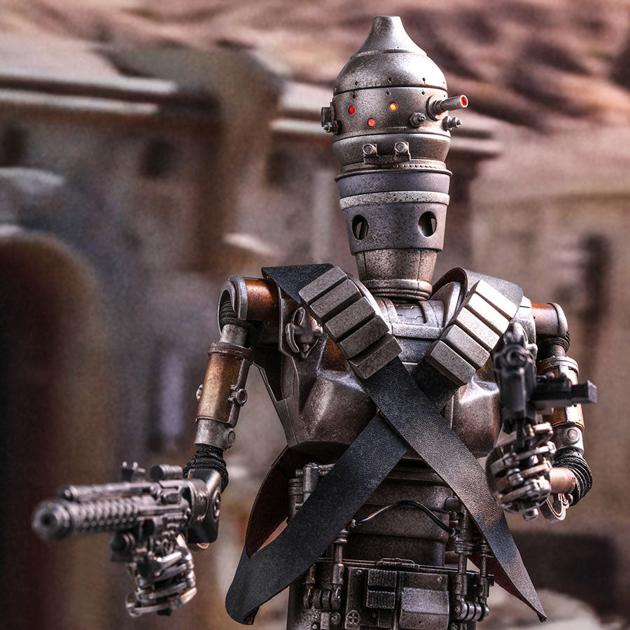IG-11 by Hot Toys